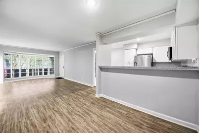 2545 Marilee Lane #2, Houston, TX 77057 - Photo 4