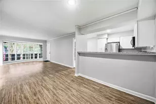 2545 Marilee Ln, Houston, TX 77057 - Photo 4