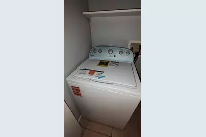 4513 Ave P 1/2 #4, Galveston, TX 77551 - Photo 8