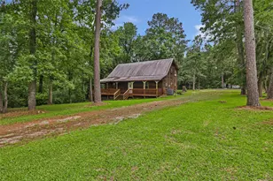 186 County Rd 637, Dayton, TX 77535 - Photo 1