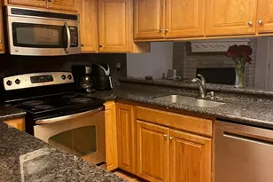 2703 Walnut Hollow St, Pearland, TX 77581 - Photo 4