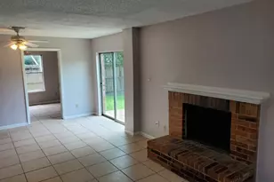 9201 Carousel Ln, Houston, TX 77080 - Photo 6