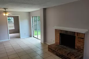9201 Carousel Ln, Houston, TX 77080 - Photo 16