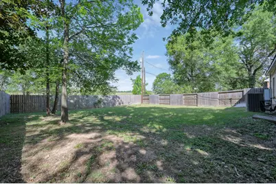 125 Pine Street, Prairie View, TX 77445 - Photo 42