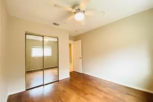 3727 Bartons Ln, Sugar Land, TX 77479 - Photo 18