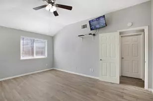 9114 Southbluff Blvd, Houston, TX 77089 - Photo 18