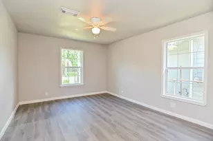 4714 Nichols St, Houston, TX 77020 - Photo 22
