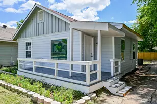 4714 Nichols St, Houston, TX 77020 - Photo 2