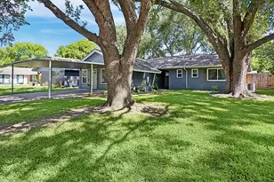 4514 Warm Springs Rd, Houston, TX 77035 - Photo 2