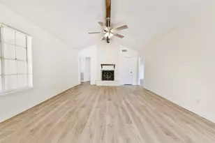 11326 Sagecreek Dr, Houston, TX 77089 - Photo 8