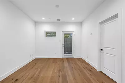 4516 Curtin Park Court, Houston, TX 77018 - Photo 4