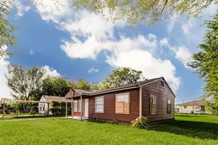 3513 Bloomfield St, Houston, TX 77051 - Photo 18