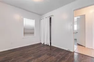 3513 Bloomfield St, Houston, TX 77051 - Photo 6