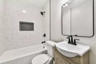 3025 15th Ave N, Texas City, TX 77590 - Photo 12