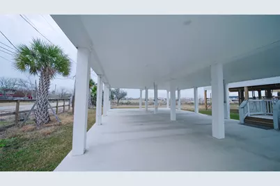 1342 Sapphire Palms Court, Dickinson, TX 77539 - Photo 34