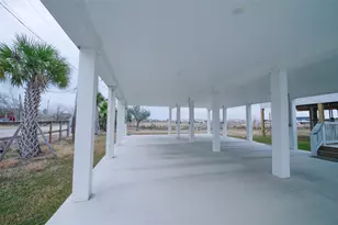 1342 Sapphire Palms Ct, Dickinson, TX 77539 - Photo 34