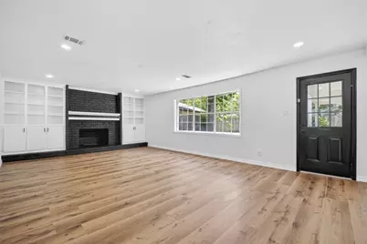 1123 Suwanee Lane, Houston, TX 77090 - Photo 16