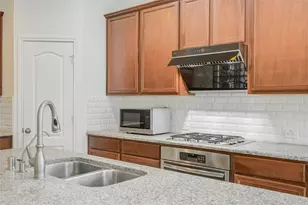 9915 Foggy River, Missouri City, TX 77459 - Photo 14