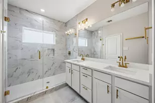 2207 Des Chaumes St, Houston, TX 77026 - Photo 18