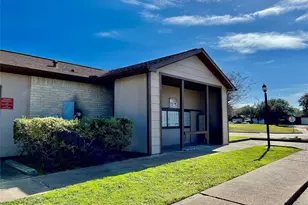 12400 Brookglade Circle, Houston, TX 77099 - Photo 12