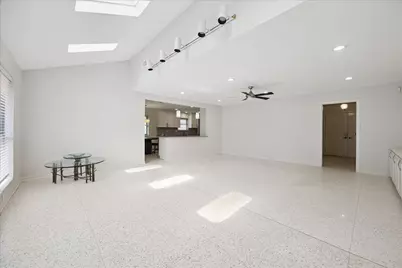 6115 Paisley Street, Houston, TX 77096 - Photo 4