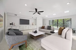 6115 Paisley St, Houston, TX 77096 - Photo 2