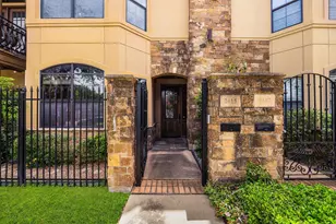 2415 Commonwealth St, Houston, TX 77006 - Photo 26