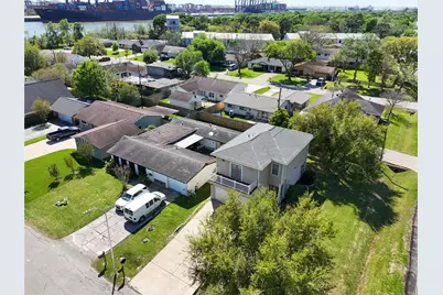 3802 Barracuda Lane, La Porte, TX 77571 - Photo 32