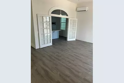 1523 21st Street #2, Galveston, TX 77550 - Photo 2