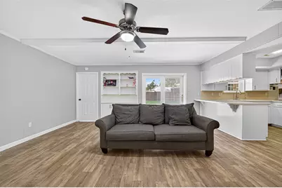 7259 Shady Arbor Lane, Houston, TX 77040 - Photo 12
