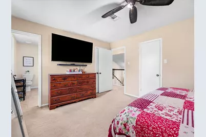 205 Oak Harbor Dr, Houston, TX 77062 - Photo 18