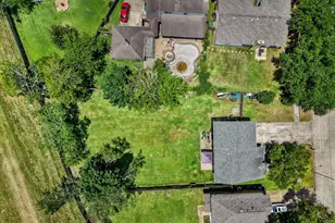 205 Oak Harbor Dr, Houston, TX 77062 - Photo 28