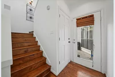 2555 Bering Drive #1, Houston, TX 77057 - Photo 2