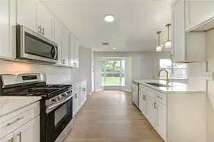 13227 James Ln, Stafford, TX 77477 - Photo 22