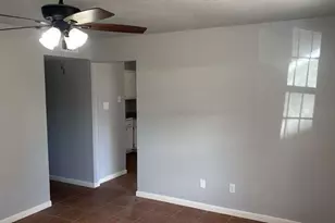 108 Pine Pl St, Dayton, TX 77535 - Photo 6