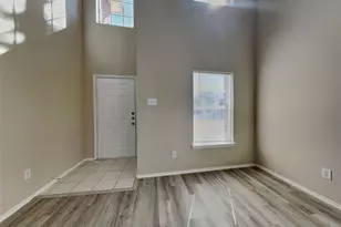 15634 Haleys Landing Ln, Houston, TX 77095 - Photo 2