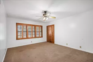 221 E 9th St, Flatonia, TX 78941 - Photo 12
