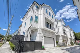 2516 Bevis St, Houston, TX 77008 - Photo 2