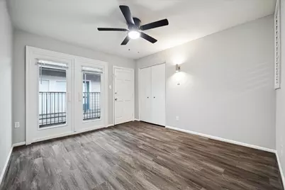 2202 Park Street #14, Houston, TX 77019 - Photo 1