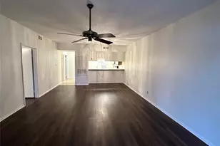 18809 Egret Bay Blvd, Webster, TX 77058 - Photo 6