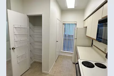 18809 Egret Bay Boulevard #304, Webster, TX 77058 - Photo 12