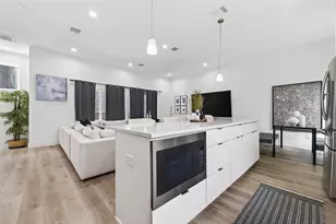 523 Schweikhardt St, Houston, TX 77020 - Photo 6