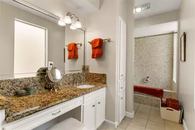 10121 Valley Forge Drive, Houston, TX 77042 - Photo 20