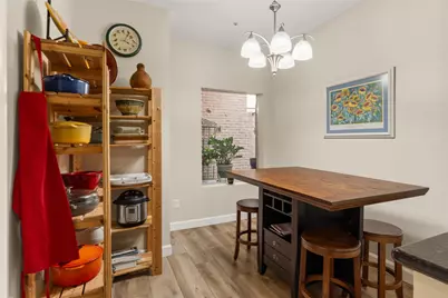 10121 Valley Forge Drive, Houston, TX 77042 - Photo 12