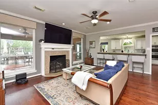 54 Bradford Cir, Sugar Land, TX 77479 - Photo 10