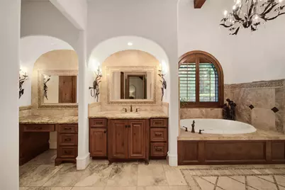 79 N Gary Glen Circle, The Woodlands, TX 77382 - Photo 18