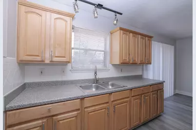 9834 Denning Drive, Houston, TX 77078 - Photo 14