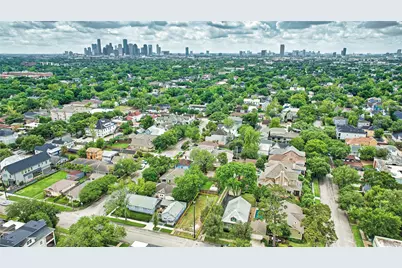 238 W 16th Street, Houston, TX 77008 - Photo 8