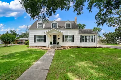 1008 Heights Street, El Campo, TX 77437 - Photo 1
