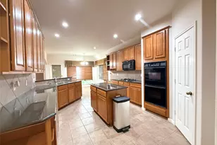 17523 Laguna Trail Dr, Houston, TX 77095 - Photo 10